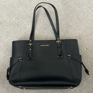 Michael Kors Tote